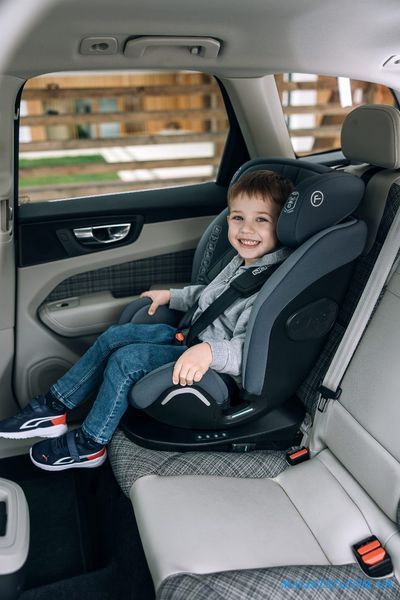 Автокрісло FreeON Gallant Pro, i-Size 76 - 150, black sf52136 фото